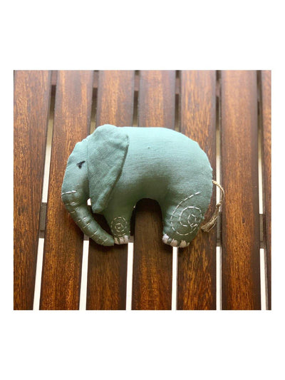 Elephant (gray) - image -1 