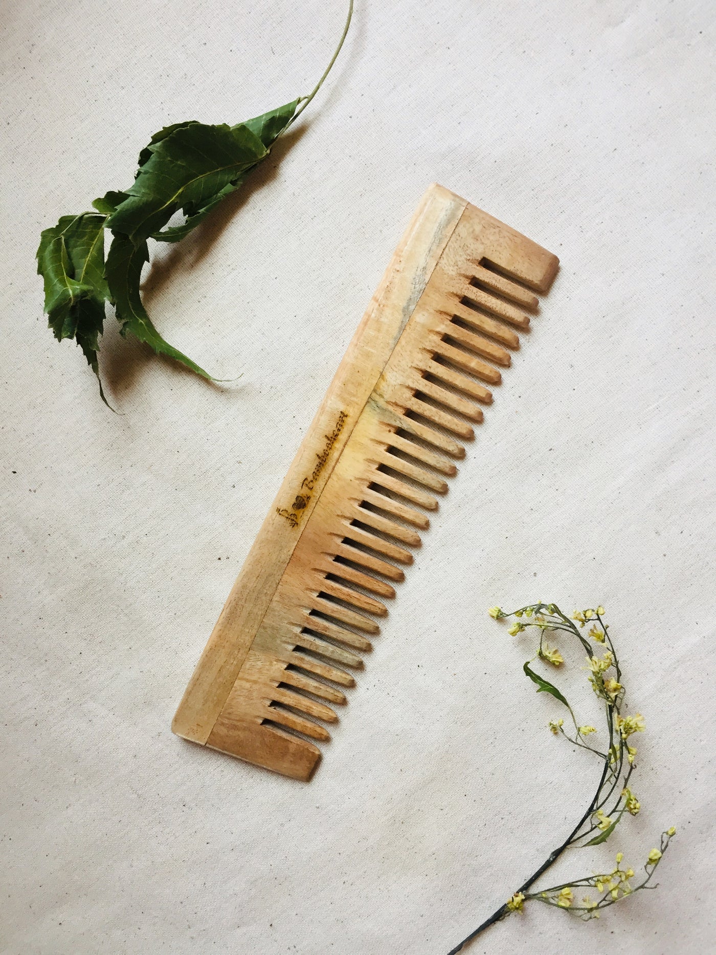 Neem Wood Comb (Wide teeth)- Bambooheart