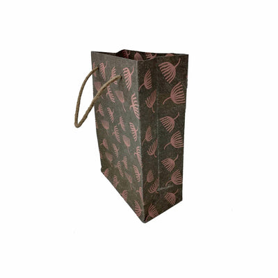 Paper Gift Bags Flax Carry Bag (M) – peach dandelion print, jute rope handles-Bluecat Paper - Indiesouk.com